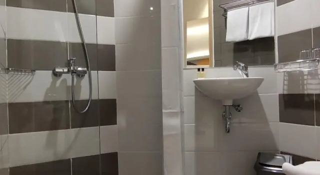 Deluxe room Agogo Downtown Hotel Surabaya