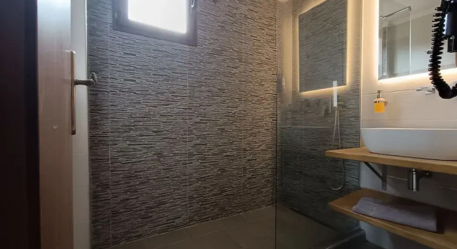 Номер Standard Дуплекс с видом на море Seaview Villas