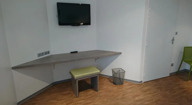 H24 HOTEL, Забронировать Отель Ле-Ман Sarthe