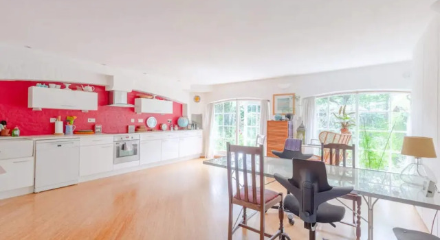 Апартаменты Vibrant 2BD Flat - Near London Bridge