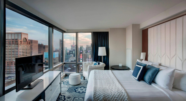 Residence Inn by Marriott New York Manhattan/Central Park, Забронировать Отель Отели Нью-Йорка с парковкой, рядом с 42-я улица - Брайант-парк, Парковка