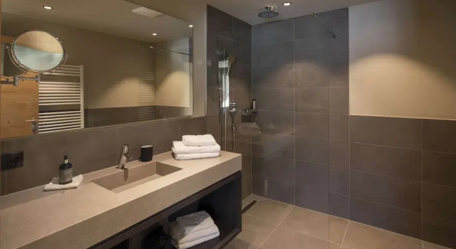 Апартаменты Luxurious Apartment on the Golf Course