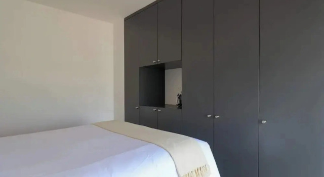 w Sunlit 1BR in the Heart of San Isidro, Забронировать Апартаменты/квартира Лима Провинция Лима, рядом с San Isidro Neighborhood