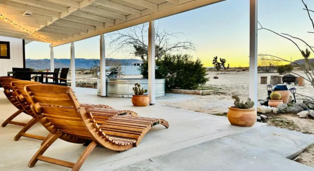 Коттедж Ravens Nest Ranch, Fire pit , Views, Near JT Park!