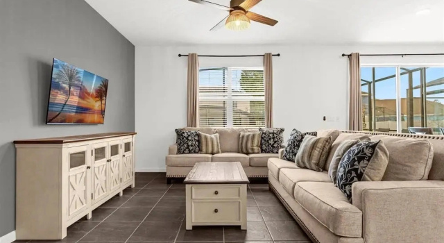 Upstay: Ultimate Orlando Retreat w Pool & Hot Tub