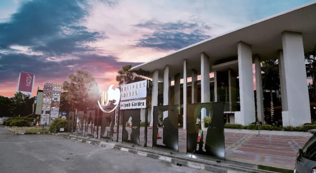 1969 Ipoh Garden