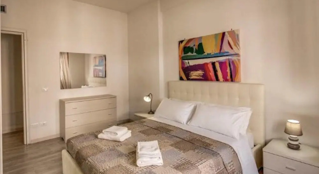 Retro2 Vaticano-max 4 pax, Rezervați Apartament Roma Lazio