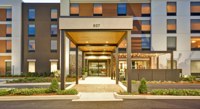 Home2 Suites by Hilton Decatur Ingalls Harbor, Đặt Khách sạn Khách sạn ở Decatur bao gồm bữa sáng, Bữa sáng
