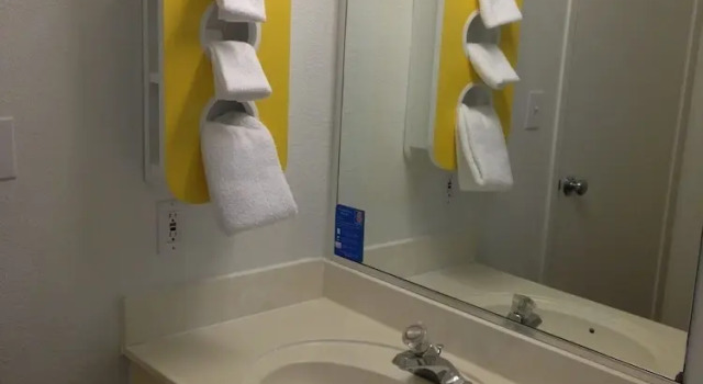 Двухместный номер Deluxe с балконом Motel 6 Saint George, UT