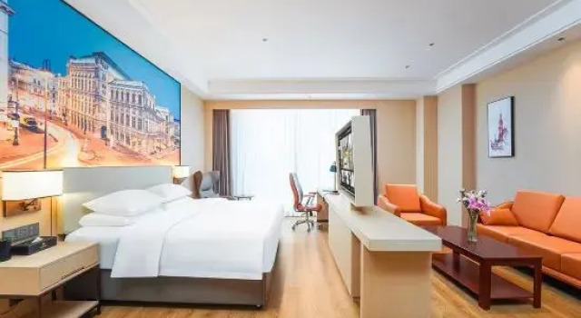 Двухместный люкс Executive с видом на улицу Vienna International Hotel （Tongnan Red Star Macalline）