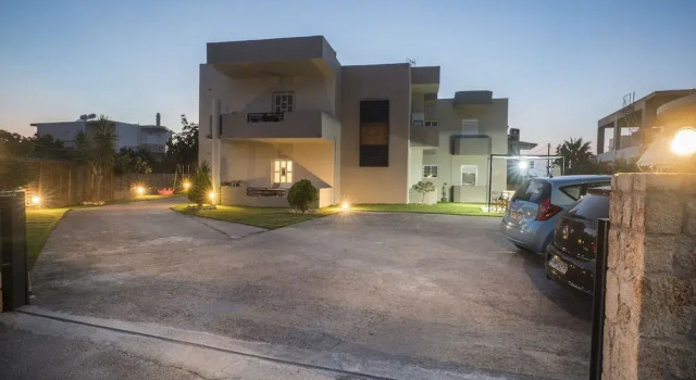 Deluxe Sunny Apartments, Забронировать Апартаменты/квартира Кунупидиана Западный Крит
