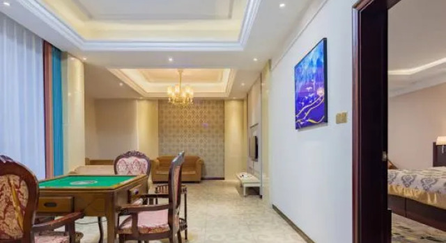 Двухместный люкс Yiyang Hotel (Yiling Wanda Plaza, Yichang Three Gorges Enterprise Base)