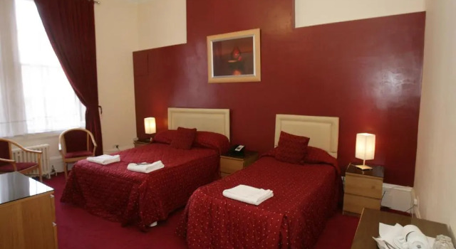 Номер Standard Clifton Hotel