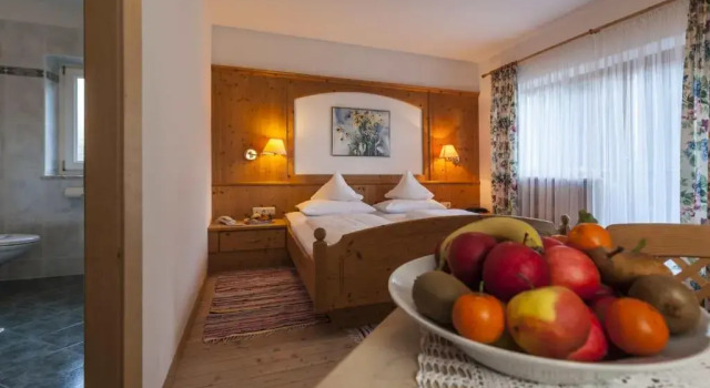 Двухместный номер Standard с балконом Hotel Jägerhof