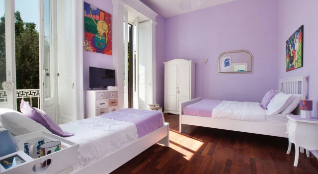 Caluga House