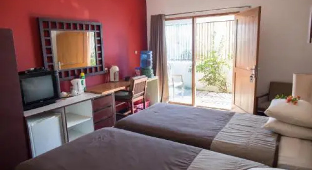 Esplanada, Boek Hotel 3-sterren hotels in Dili, 3*