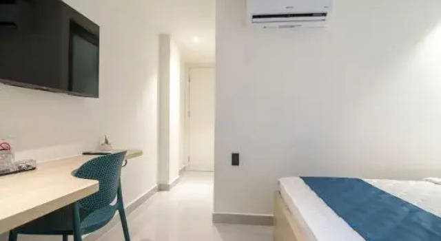 Двухместный люкс Deluxe Bin Bin Hotel 16 Near Bui Vien Walking Street