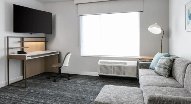 Двухместный люкс c 1 комнатой TownePlace Suites by Marriott Oconomowoc