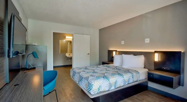 Двухместный номер Premium Motel 6-Warren, MI - Detroit East