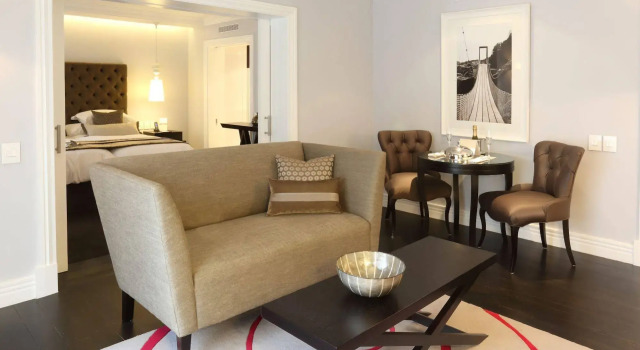 The Manor House at Fancourt, Reservar Hotel George Central George