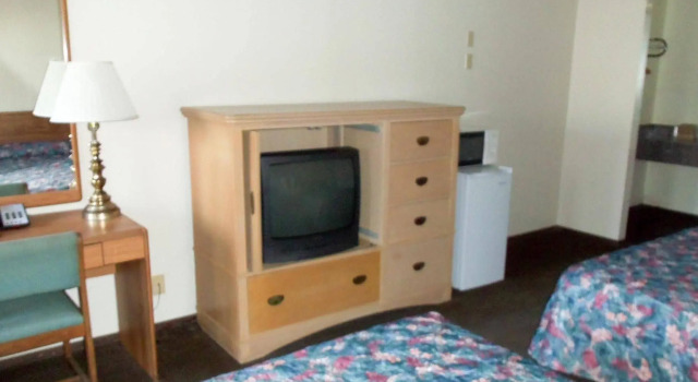 Giddings Executive Inn, 预订 酒店 吉丁斯 得克萨斯州