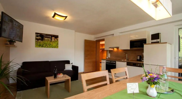Апартаменты Apartmenthaus Juen