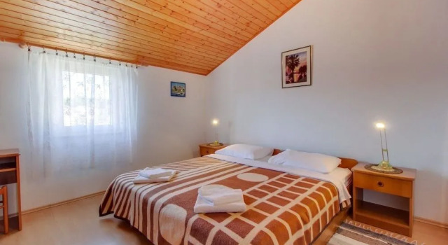 Apartment Bozena 1-4, Забронировать Апартаменты/квартира Отели Мали-Лошиня с парковкой, рядом с Автобусный вокзал Mali Losinj, Парковка