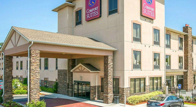 Comfort Suites Augusta, Book Hotel Hoteller i Augusta med pool, Swimmingpool