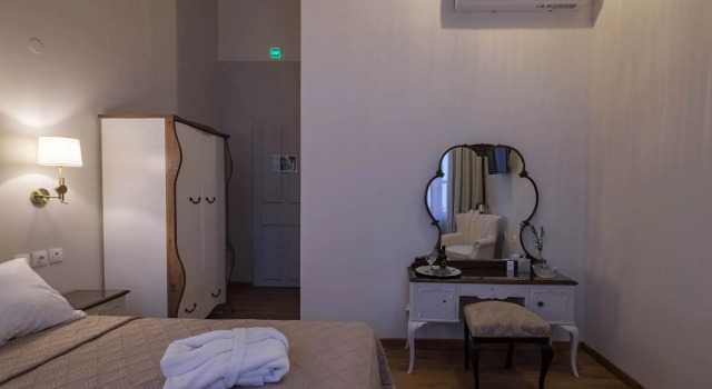 Двухместный номер Standard с балконом Agora Residence