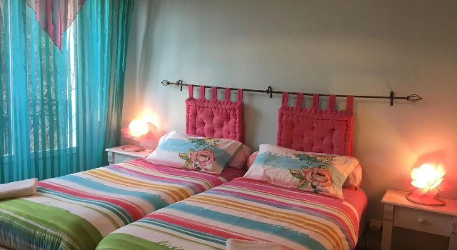 B&B Amphitryon, Забронировать Отель Олорон-Сент-Мари Pyrénées-Atlantiques, рядом с Шоколадная фабрика Lindt