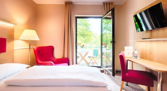 Standard Doppel Zimmer mit Balkon Seeschloß