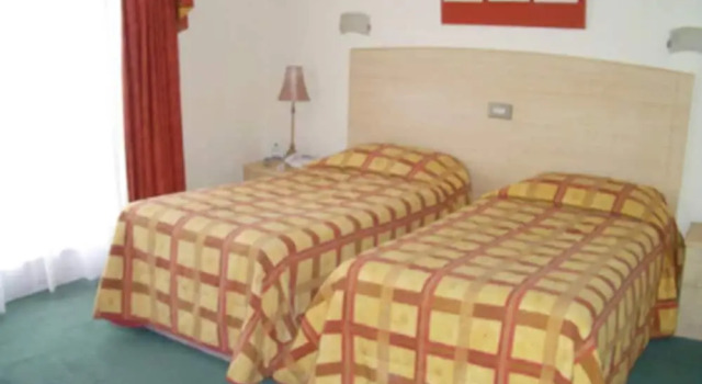 Двухместный номер Standard Pery's Hotel