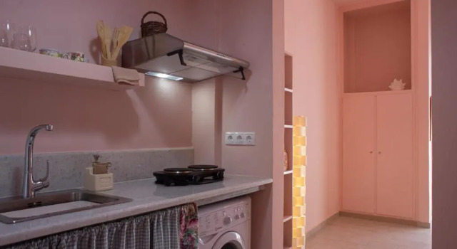 Ann's apartment II