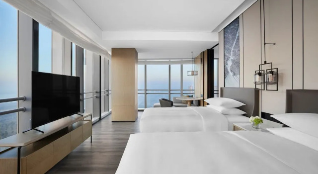 Четырёхместный номер Standard Changzhou Marriott Hotel Jintan