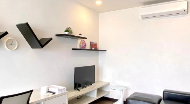 NEW Landmark Residence 2, Studio for 2 pax, High floor, Nice View, Free Parking, Budget Stay