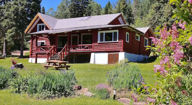 Шале с 5 комнатами с балконом Kan-à-Mouche Pourvoirie Auberge et Chalets