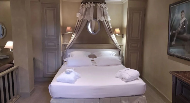 Le Vieux Logis, Book Hotel Tremolat Red Perigord