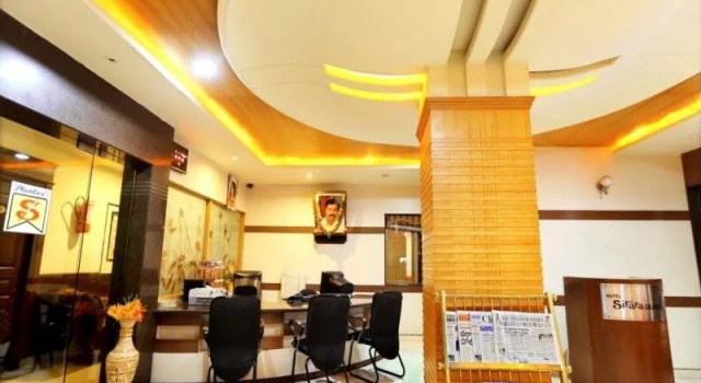 Hotel Sitara Grand Kukatpally, Rezerwuj Hotel Kukatpalli 