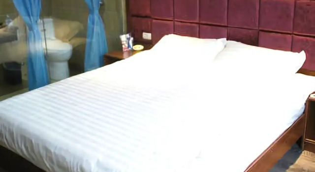 Xitu Hotel Chongqing Beipei Southwest University, Book Hotel Hoteller i Beibei med parkering, Parkering