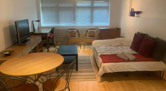 Апартаменты Cozy 1 Bedroom Basement Flat