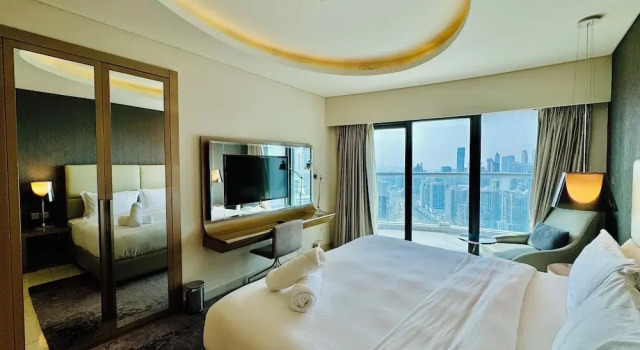 Venduras Cozy 3BR at Damac Tower, Забронировать Апартаменты/квартира Отели Эмирата Дубая с парковкой, рядом с Al Wajeha Al Maeyah Marine Transport Station, Парковка