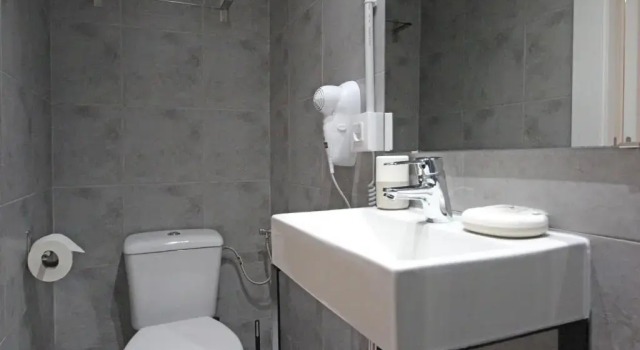 Номер Standard Regina Selfcheck-in Smart Rooms