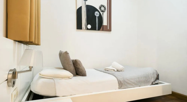 Apartamento PAAL Provenza 153, Забронировать Апартаменты/квартира Эшампле Барселона, рядом с Jove Regina Theatre