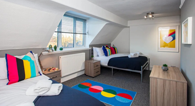 The Manchester Pad - Sleeps 12