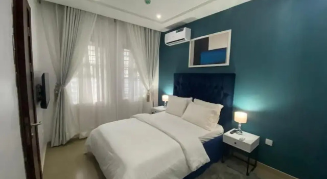 Апартаменты Comfort Shortlethomes- Renee's Luxury Apartments