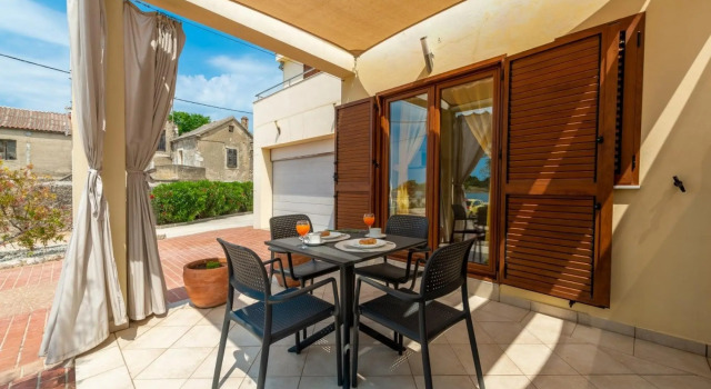 Bosko - 30m From the sea With Parking - A3