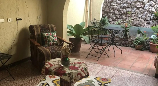 Islands Inn, Prenota Affittacamere Hotel a Alajuela con parcheggio, Parcheggio