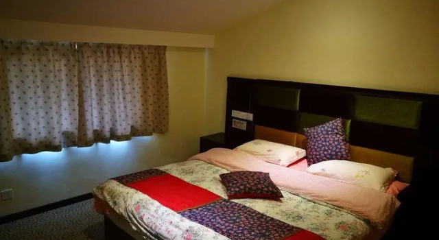 Caiyun Hotel