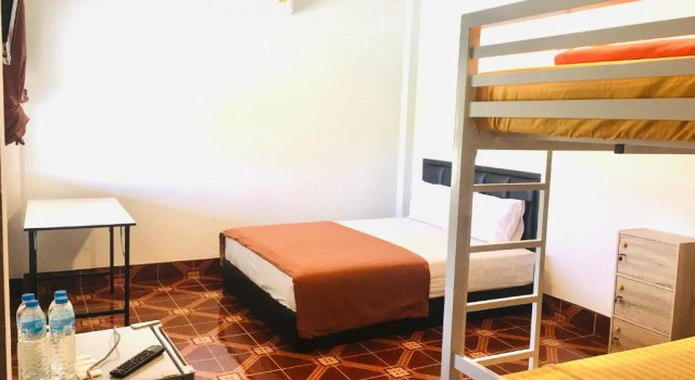 Номер Standard Saeng Tai Amphawa
