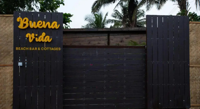 Buena Vida Beach Resort, Foglalás Üdülőközpont Morjim North Goa